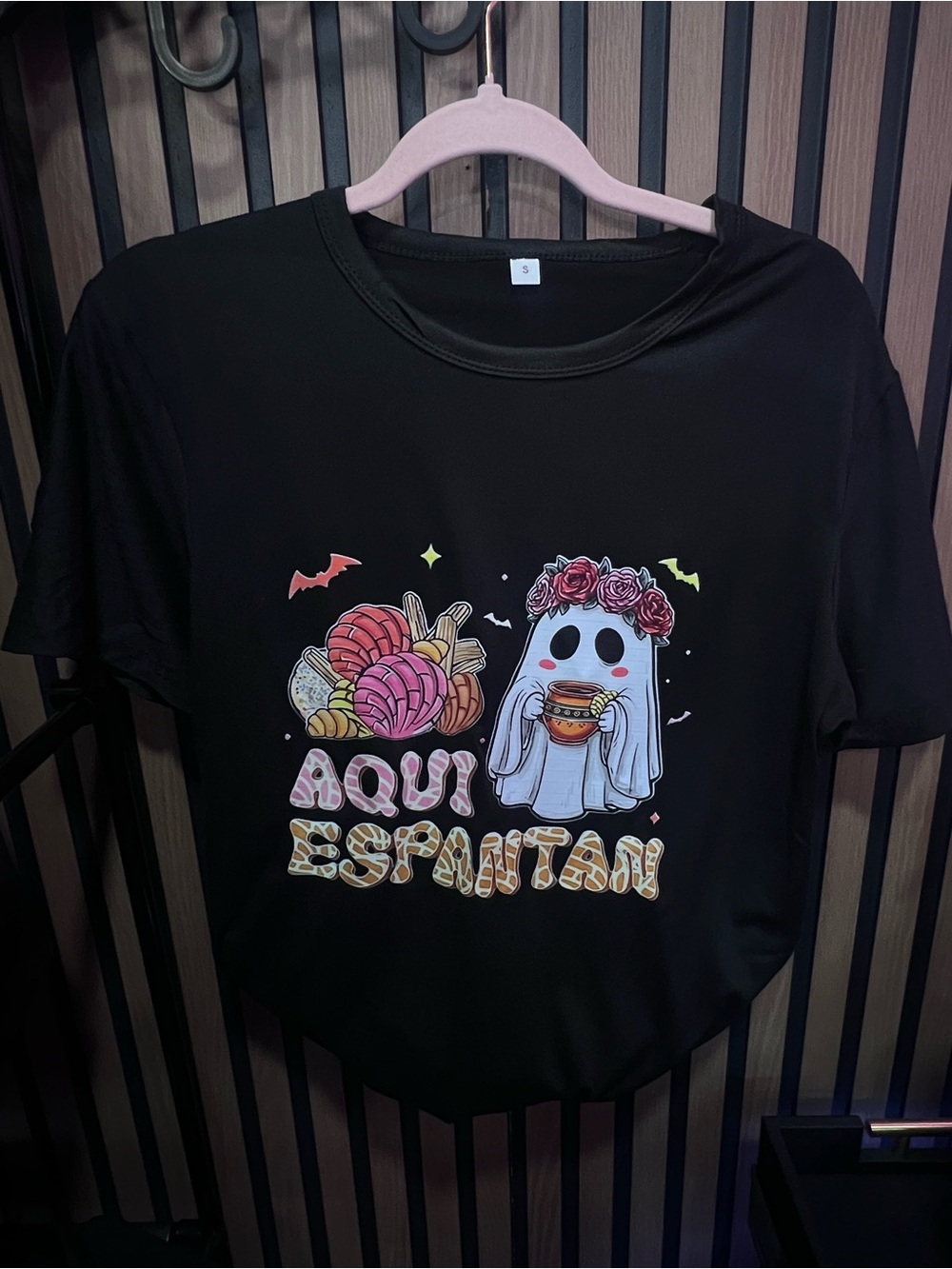 Black Short-Sleeve Graphic Tee with Festive Ghost Design